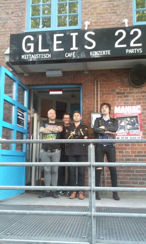 Posse in front of Gleis 22, Munster, Germany (Photo by Justin Maurer)
